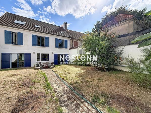 Maison 9 pièces 7 chambres - 173m² Arnouville