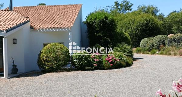 À vendre Maison 7 pièces 225 m² - Challans 85300