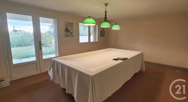 Maison à vendre  9 pièces - 270 m 2   MONTLUCON  - 03