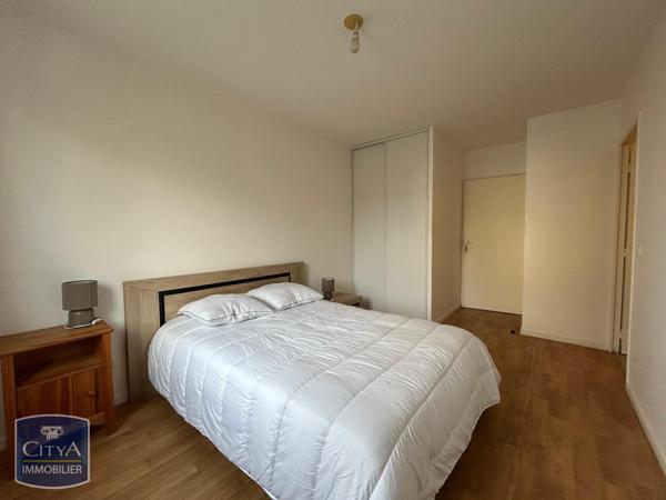 Appartement à louer 2 pièces 48.4m²