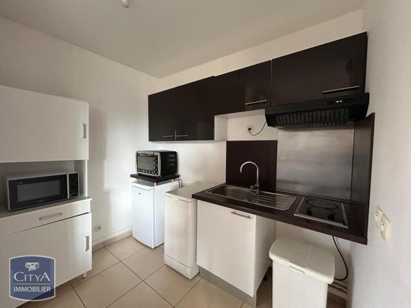 Appartement à louer 2 pièces 48.4m²