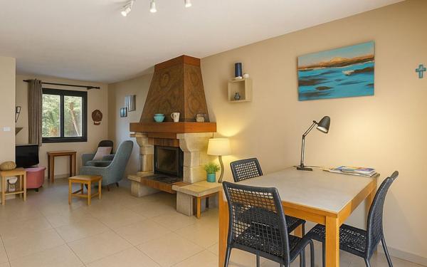 Maison à vendre    4 pièces • 90 m2 Vaulx-en-Velin