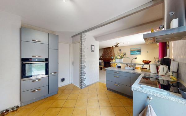 Maison à vendre    4 pièces • 90 m2 Vaulx-en-Velin