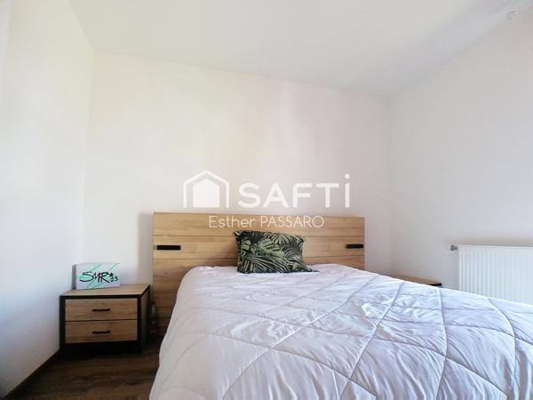 Appartement en duplex avec esprit maison – Terrasse, jardin et double garage XXL