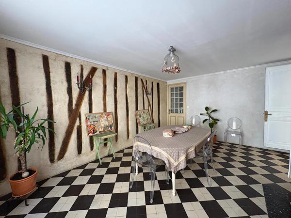 Maison à vendre 10 pièces 334M2 MIRANDE (32)