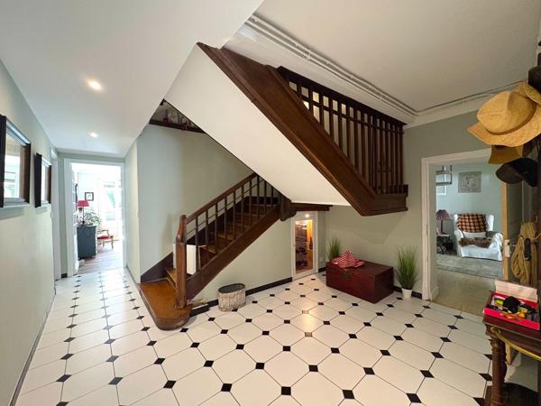 Maison à vendre 10 pièces 334M2 MIRANDE (32)