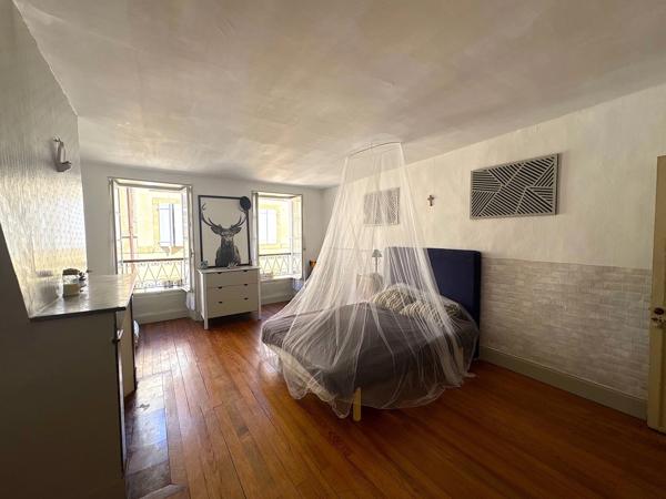 Maison à vendre 10 pièces 334M2 MIRANDE (32)
