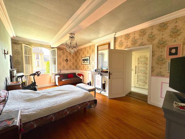 Maison à vendre 10 pièces 334M2 MIRANDE (32)