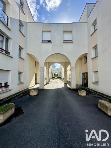 Appartement à vendre 4 pièces 80,03 m² Viry-Châtillon