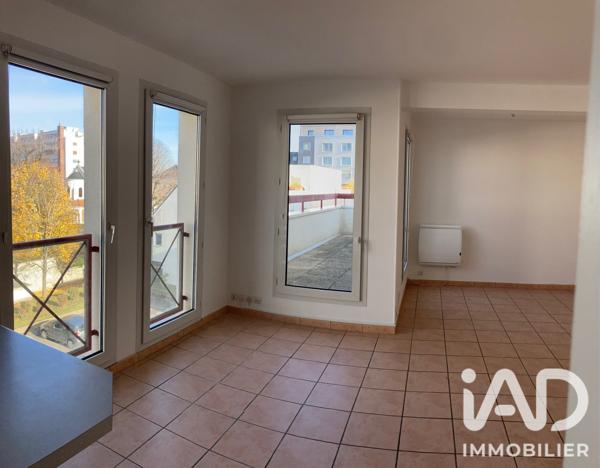 Appartement à vendre 4 pièces 80,03 m² Viry-Châtillon