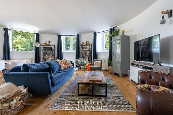 Un appartement dans son écrin de verdure aux portes de NANTES, 6 pièce(s) 103 m2 (Carrez)