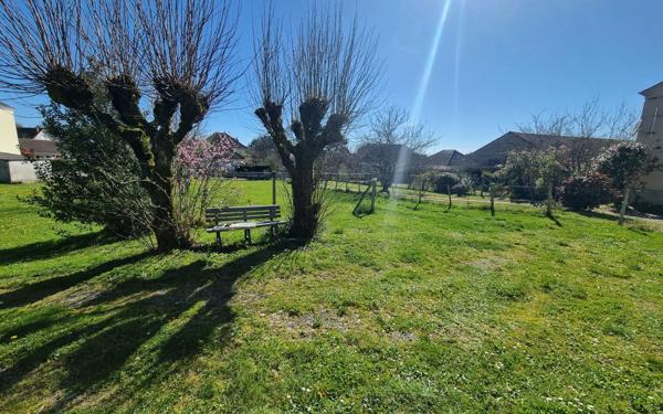 Maison à vendre    4 pièces • 80 m2 Saint-Yrieix-la-Perche