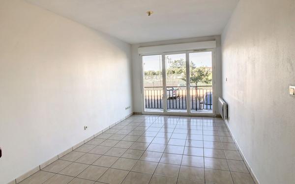 Appartement à louer    3 pièces •  Terrasson-Lavilledieu