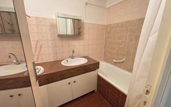 Appartement à vendre    1 pièce • 20 m2 Gréoux-les-Bains