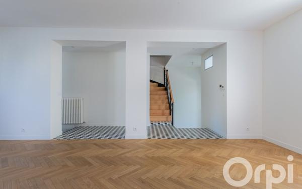 Maison à vendre    5 pièces • 139 m2 Créteil