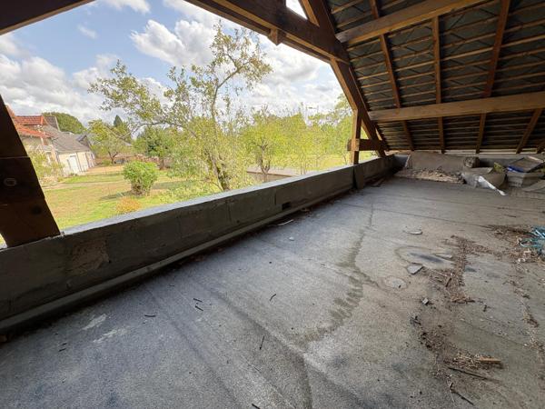 MAISON DE 90M2 SUR 600M2 DE JARDIN