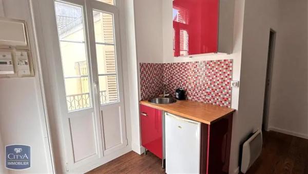Appartement à louer 1 pièce 16.8m² Dijon (21000)