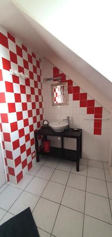 Belle propriété familiale avec un grand terrain exposé SUD à Bayeux