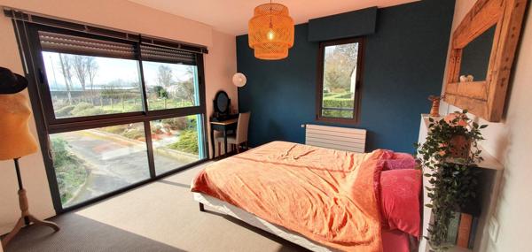 Belle propriété familiale avec un grand terrain exposé SUD à Bayeux