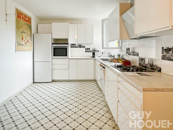 Appartement Versailles 5 pièce(s) 127 m2 avec balcon