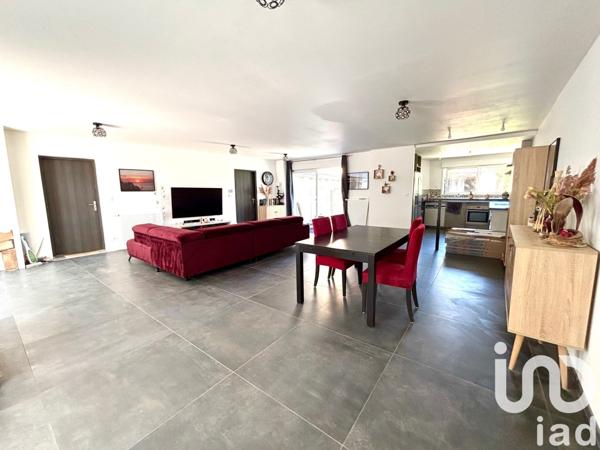 Maison à vendre 8 pièces 180 m² Saint-Gaultier