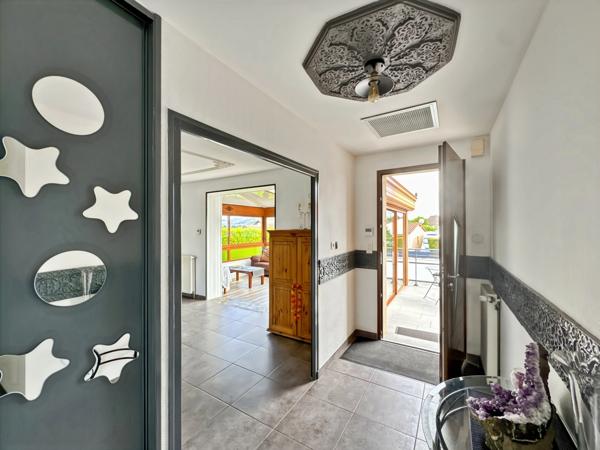 LA CLAYETTE (71) Maison à vendre,150 m², 8 pièces, 5 chambres, piscine sur terrain de 771 m²