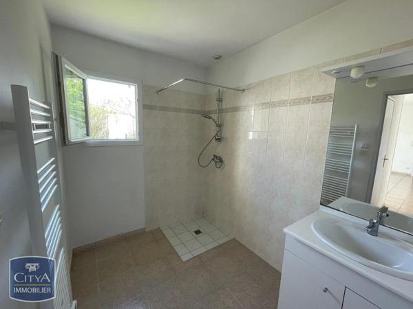 Maison à louer 2 pièces 39.78m² Thénac (17460)