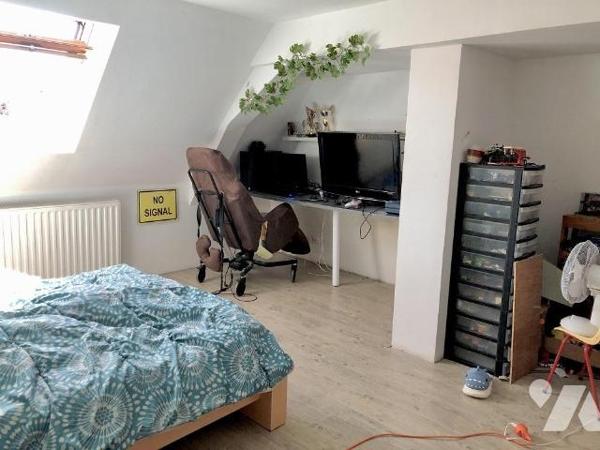 Proche MALICORNE SUR SARTHE : FERMETTE RENOVEE avec grandes dépendances