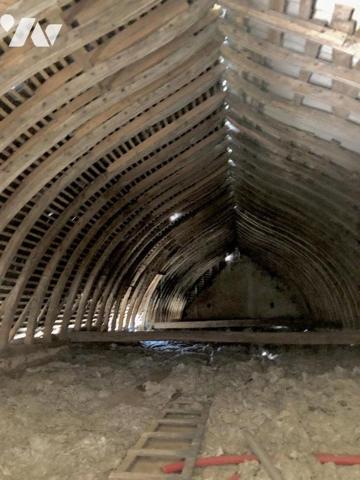 Proche MALICORNE SUR SARTHE : FERMETTE RENOVEE avec grandes dépendances