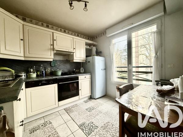 Location appartement 4 pièces 84 m² Savigny-sur-Orge