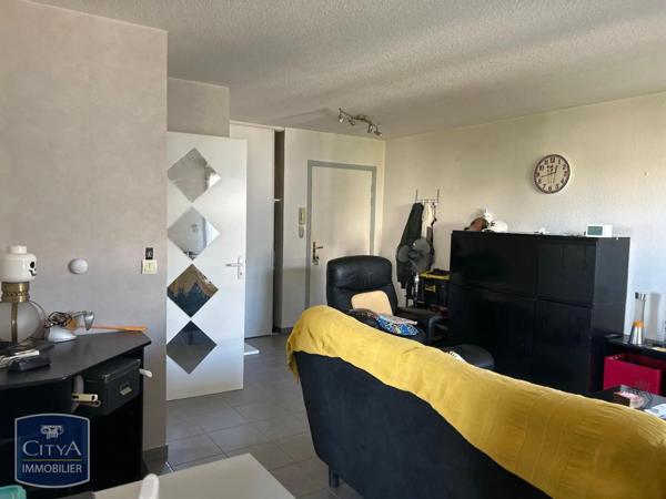 Appartement à louer 2 pièces 51.65m²