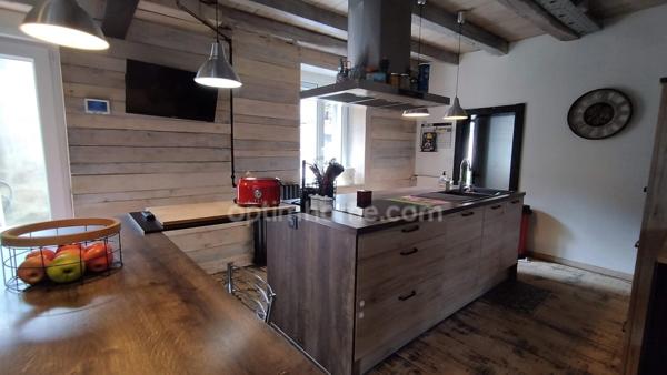 Maison à vendre de 270 m² - centre village aux portes de Bar le Duc avec terrain clos de 1460 m² -