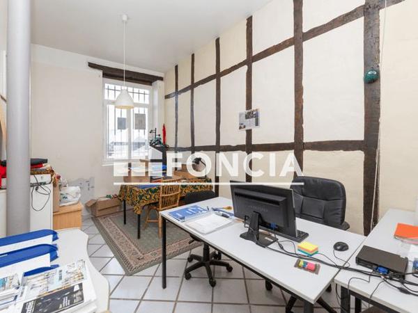 À vendre Local commercial 82 m² - Bayonne 64100