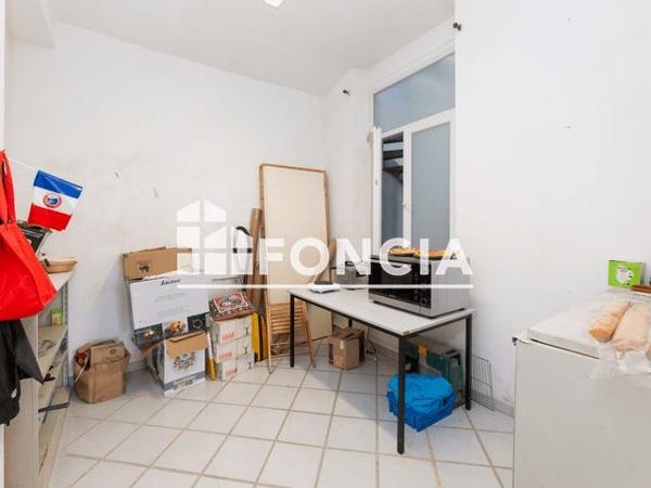 À vendre Local commercial 82 m² - Bayonne 64100