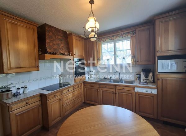 Maison à vendre à Elven de 131 m² sur un terrain constructible de 2000 m² environ Morbihan Bretagne