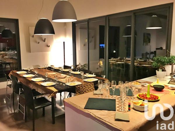 Maison d’architecte 6 pièces de 222 m² à Coaraze (06390)