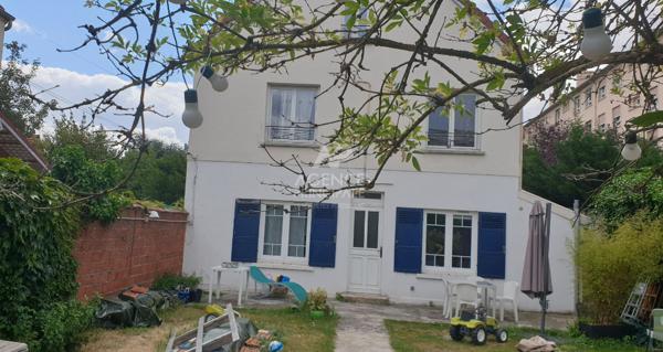 Maison Sartrouville 7 pièce(s) 110 m2 Loyer 2 188 €/mois **  - Référence  288
