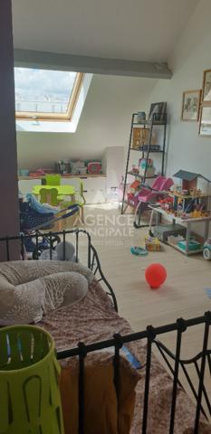 Maison Sartrouville 7 pièce(s) 110 m2 Loyer 2 188 €/mois **  - Référence  288