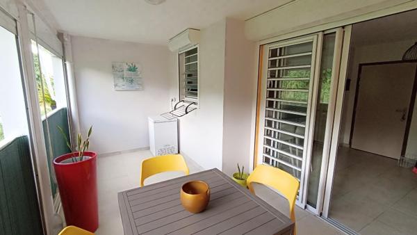 Vente / Appartement T3 à Sainte-Luce (97228)