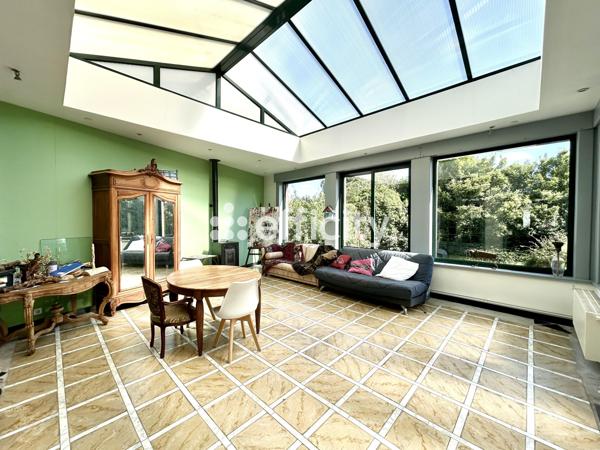 Maison 7 pièces - 207 m²