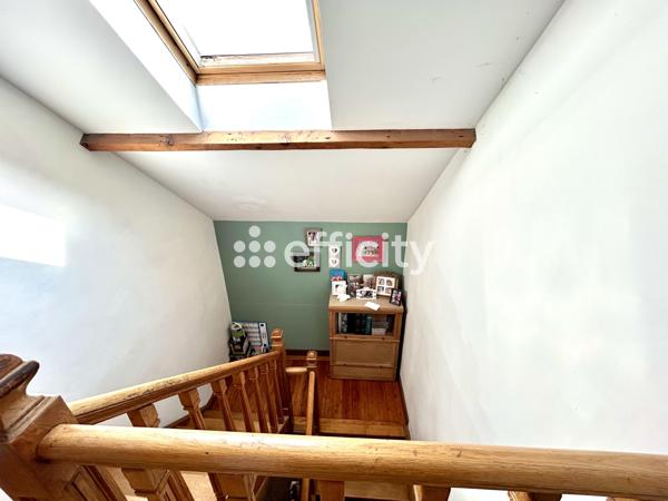 Maison 7 pièces - 207 m²