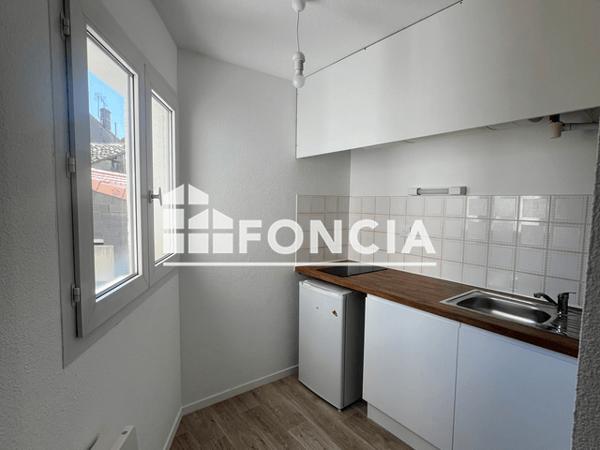 Location Studio 27.29 m² - 56 RUE DONISSAN Bordeaux 33000