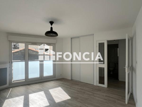 Location Studio 27.29 m² - 56 RUE DONISSAN Bordeaux 33000