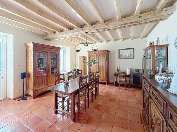 Maison à vendre - 10min Angers EST - SARRIGNÉ
