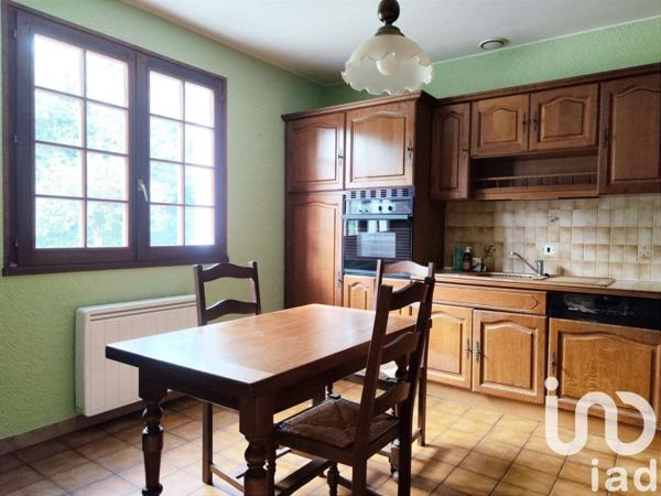 Maison traditionnelle 5 pièces de 174 m² à Troyes (10000)