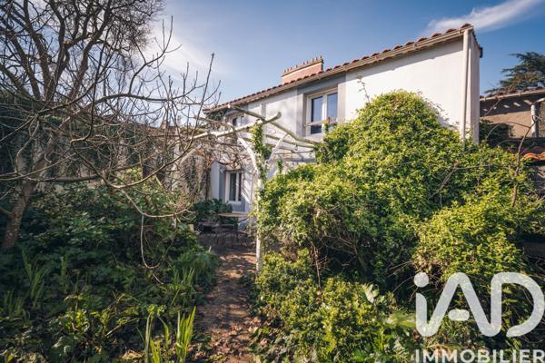 Maison à vendre 6 pièces 147 m² Rezé