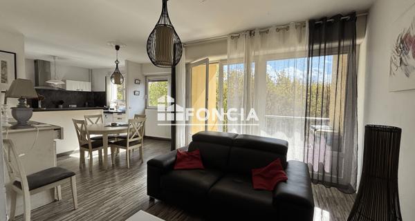 À vendre Appartement 5 pièces 85 m² - Rochefort 17300