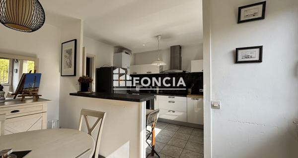À vendre Appartement 5 pièces 85 m² - Rochefort 17300