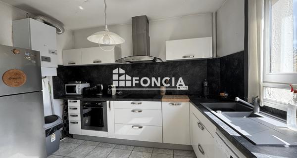 À vendre Appartement 5 pièces 85 m² - Rochefort 17300