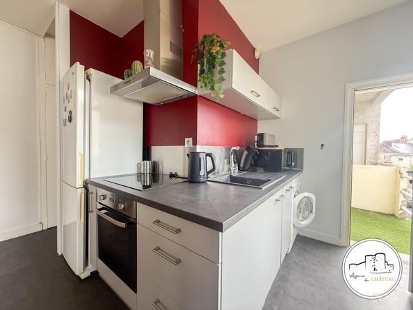 Doutre - appartement 44m2 avec balcon et place de parking